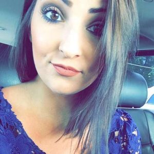 Meet your Posher, Camille